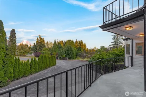 12621 49th Street Ct E Edgewood WA 98032