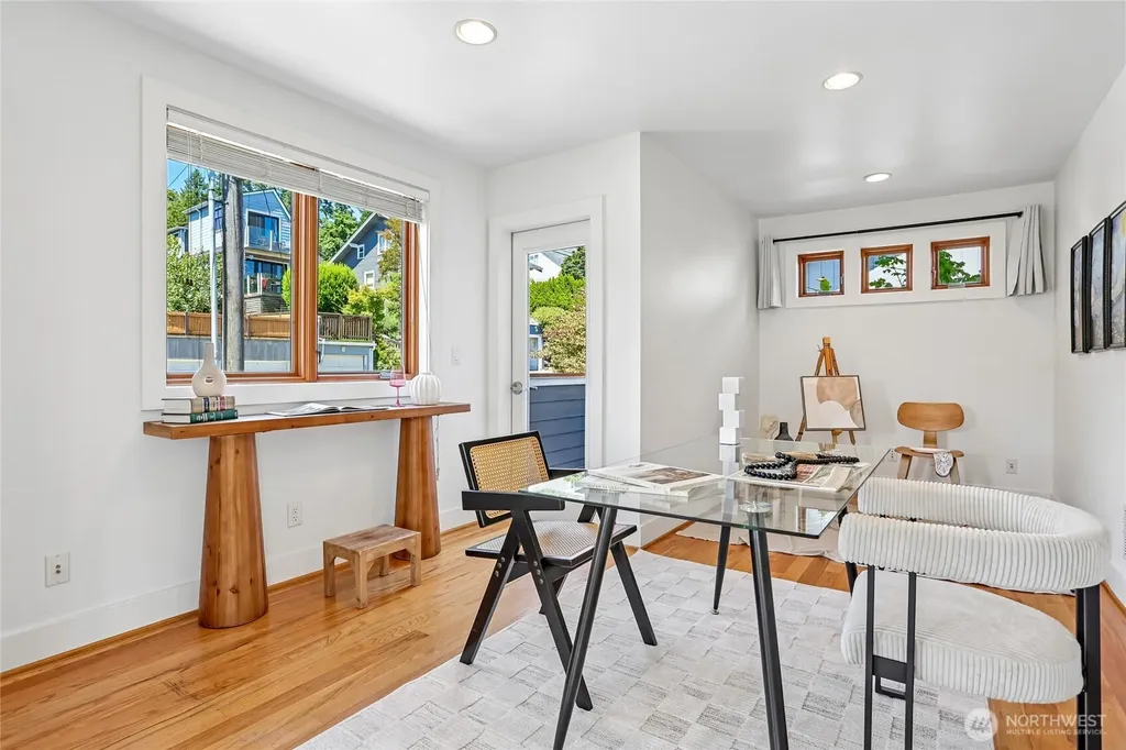424 35th Avenue S Seattle WA 98144
