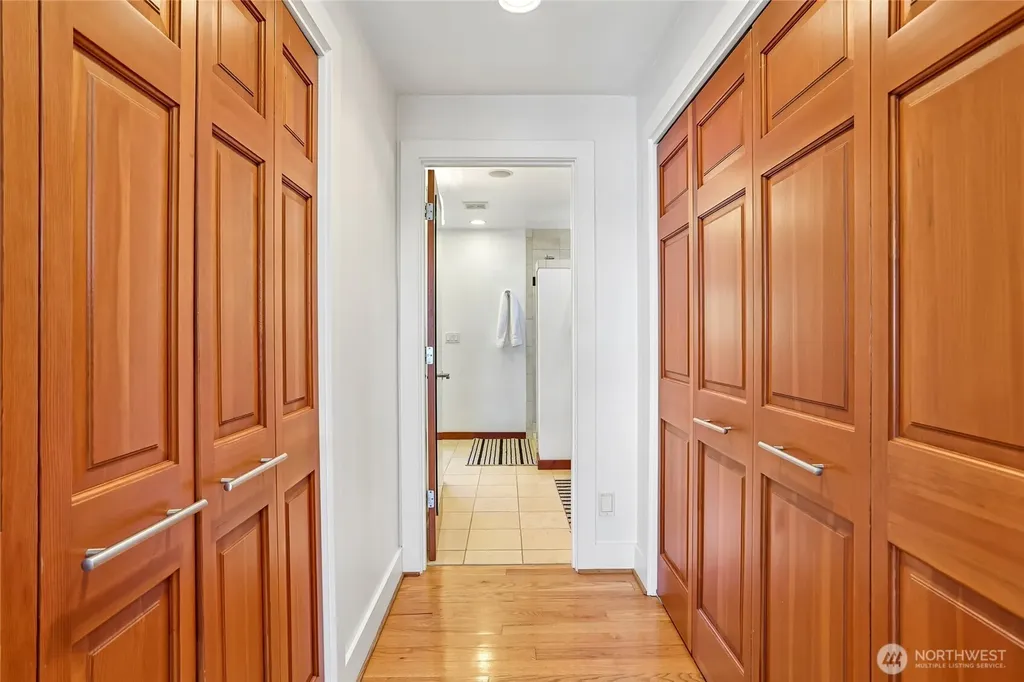 424 35th Avenue S Seattle WA 98144