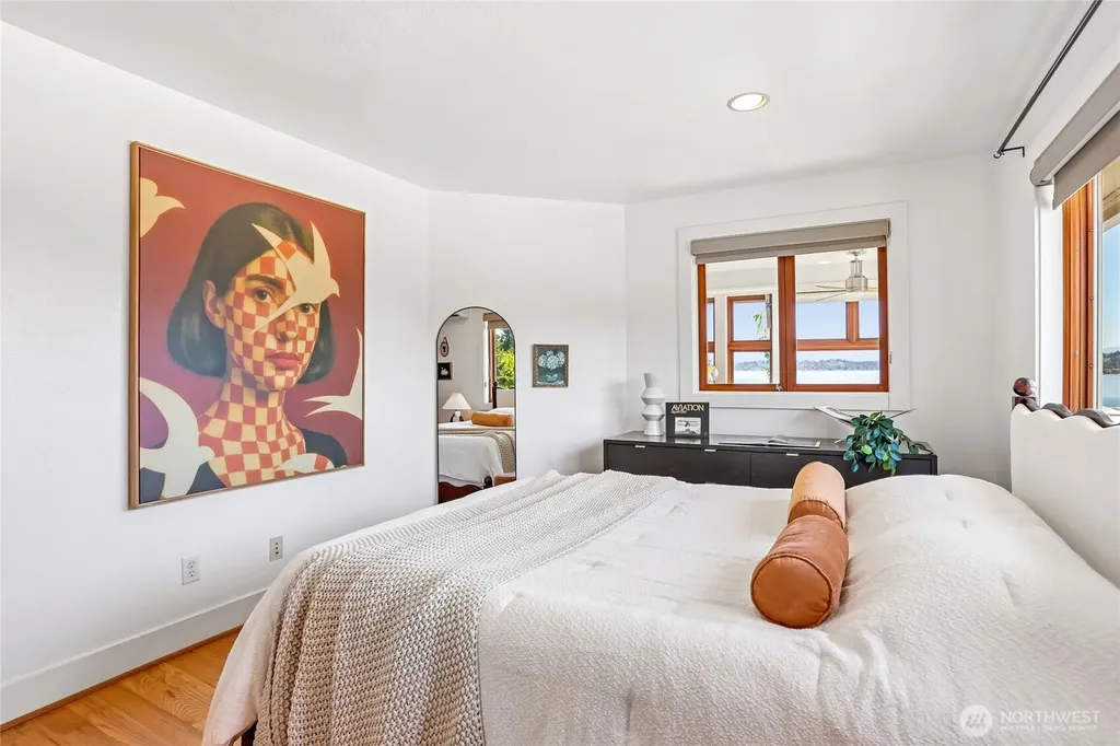 424 35th Avenue S Seattle WA 98144