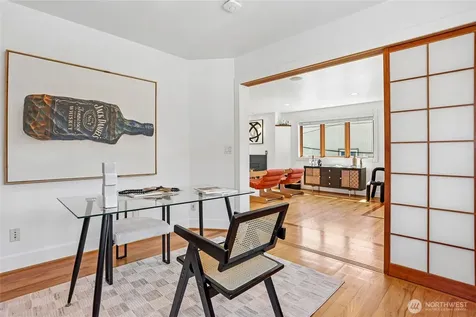 424 35th Avenue S Seattle WA 98144