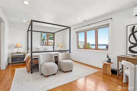 424 35th Avenue S Seattle WA 98144