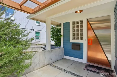 424 35th Avenue S Seattle WA 98144