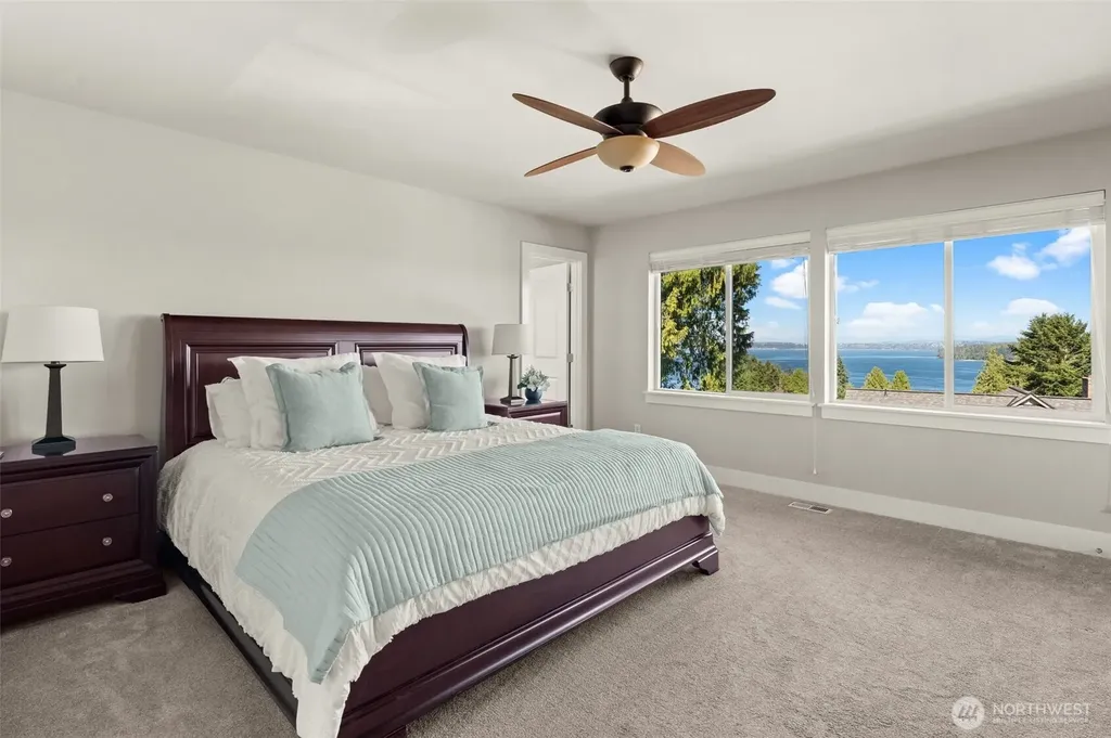 8064 E Commons Court Port Orchard WA 98366