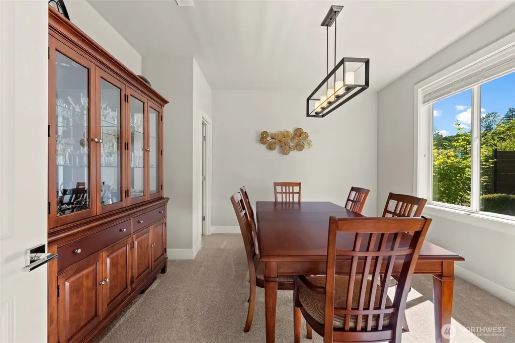 8064 E Commons Court Port Orchard WA 98366