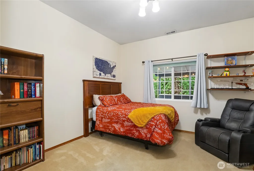 222 105th Street E Tacoma WA 98445