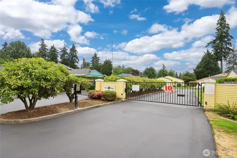 222 105th Street E Tacoma WA 98445