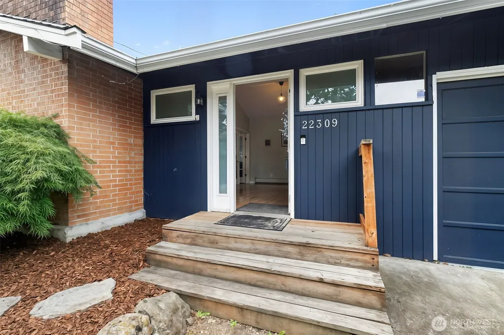 22309 115th Pl SE Place SE Kent WA 98031