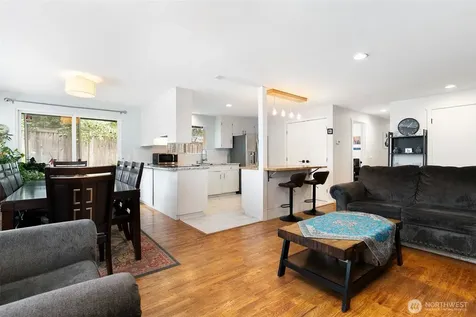22309 115th Pl SE Place SE Kent WA 98031