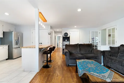 22309 115th Pl SE Place SE Kent WA 98031