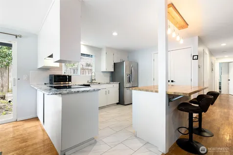 22309 115th Pl SE Place SE Kent WA 98031