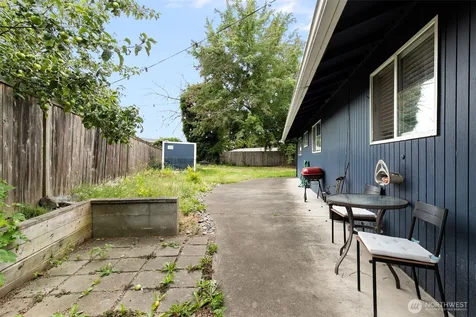 22309 115th Pl SE Place SE Kent WA 98031