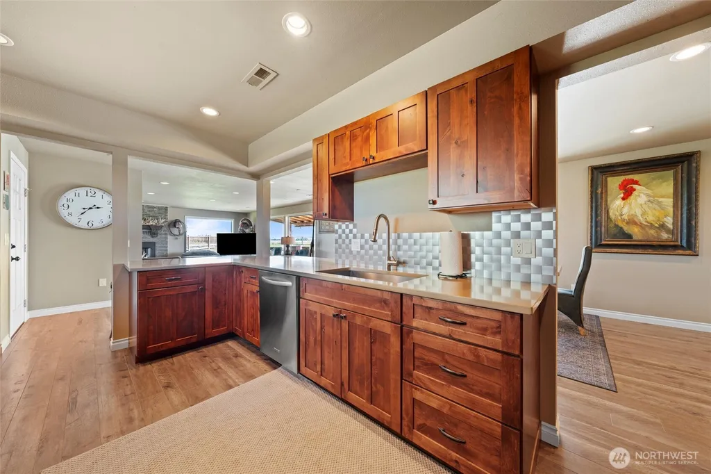 8708 K NE Moses Lake WA 98837
