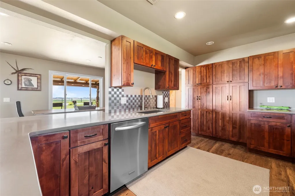 8708 K NE Moses Lake WA 98837