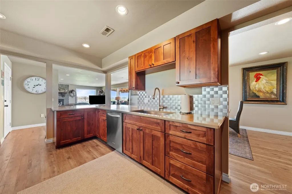 8708 K NE Moses Lake WA 98837