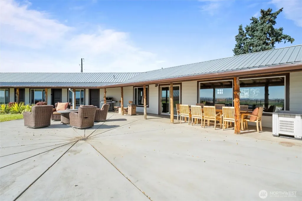 8708 K NE Moses Lake WA 98837