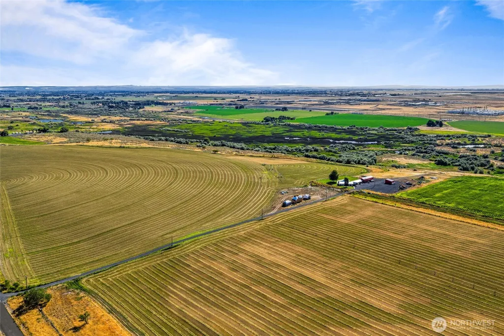 8708 K NE Moses Lake WA 98837
