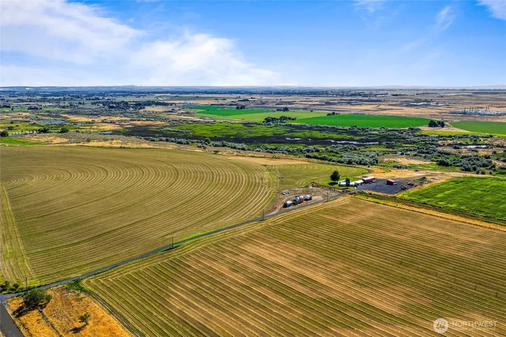 8708 K NE Moses Lake WA 98837
