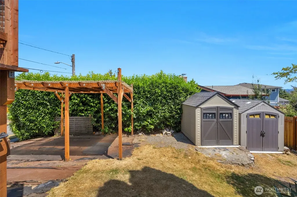 10412 61st Avenue S Seattle WA 98178