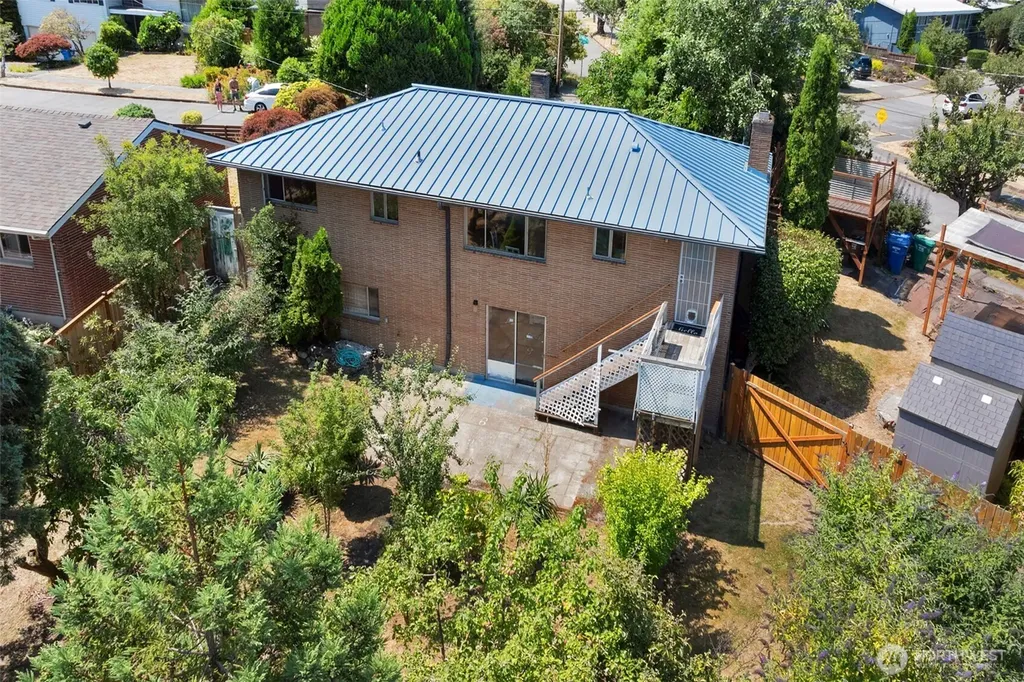 10412 61st Avenue S Seattle WA 98178