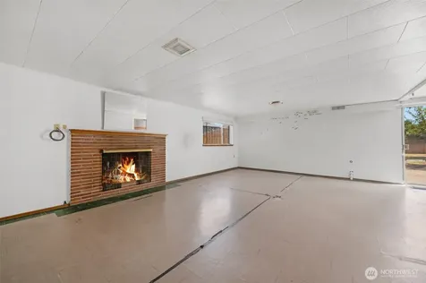 10412 61st Avenue S Seattle WA 98178