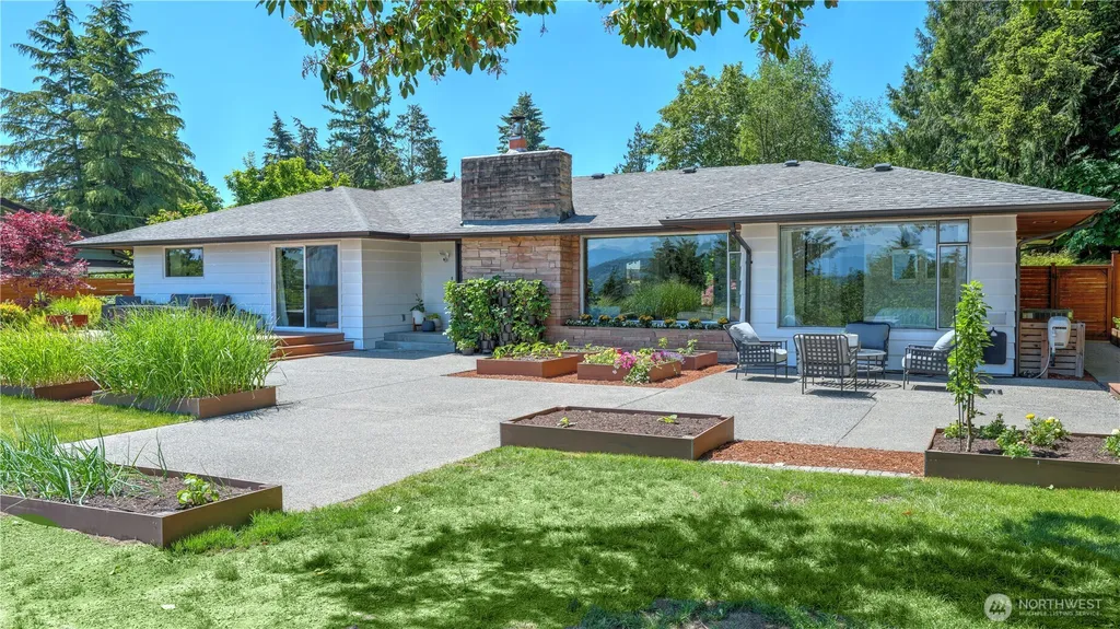 22010 34th Avenue S Seatac WA 98198