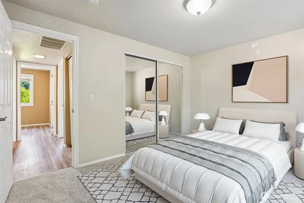10809 SE 235th Street Kent WA 98031