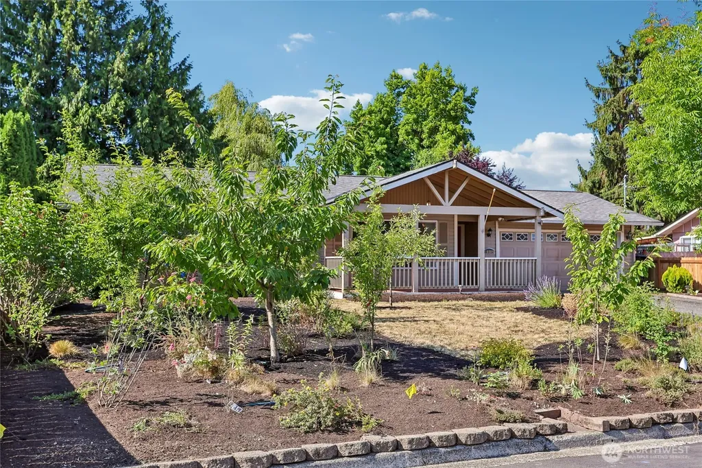10809 SE 235th Street Kent WA 98031