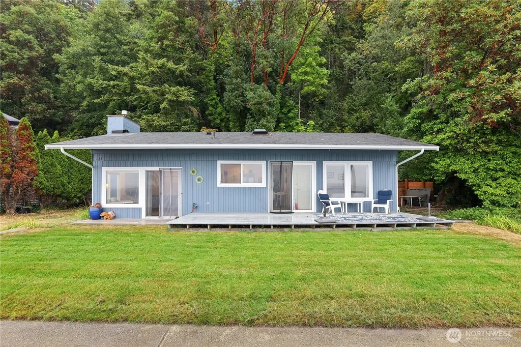 1122 Rockaway Lane Camano Island WA 98282