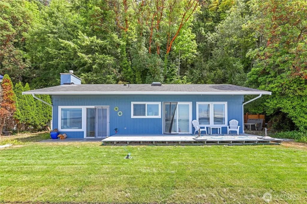 1122 Rockaway Lane Camano Island WA 98282