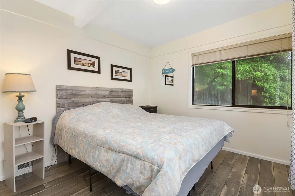 1122 Rockaway Lane Camano Island WA 98282