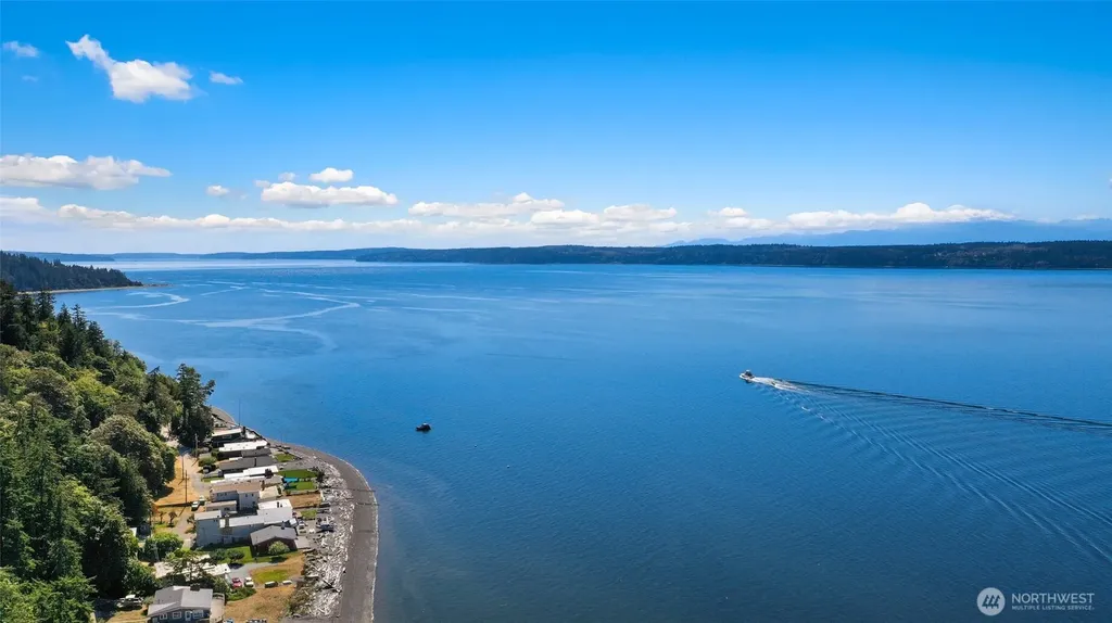 1122 Rockaway Lane Camano Island WA 98282
