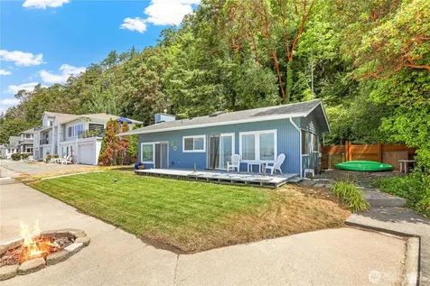 1122 Rockaway Lane Camano Island WA 98282