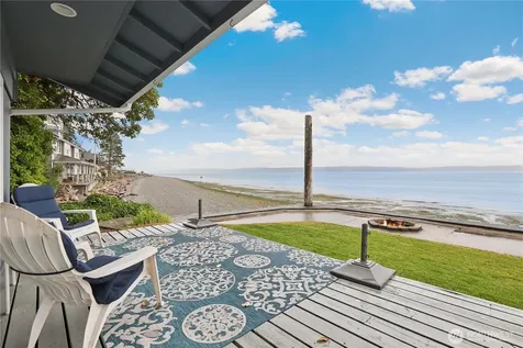 1122 Rockaway Lane Camano Island WA 98282