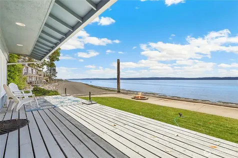 1122 Rockaway Lane Camano Island WA 98282