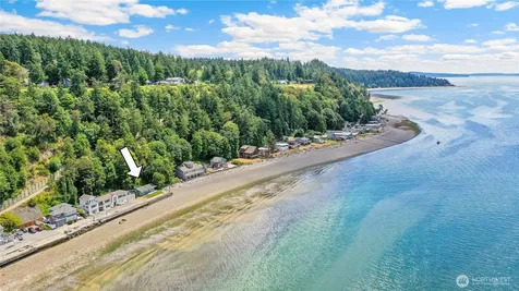 1122 Rockaway Lane Camano Island WA 98282