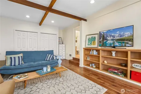 1122 Rockaway Lane Camano Island WA 98282