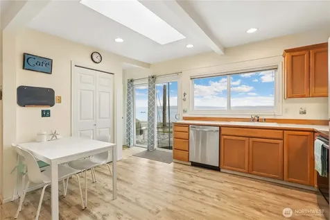 1122 Rockaway Lane Camano Island WA 98282