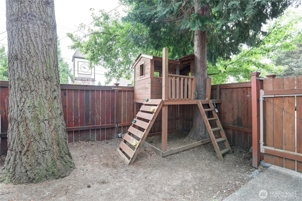434 S 156th Street Burien WA 98148