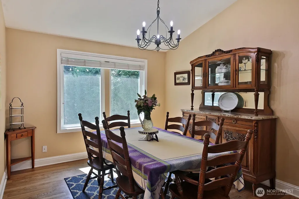 2130 Fairway Lane Oak Harbor WA 98277