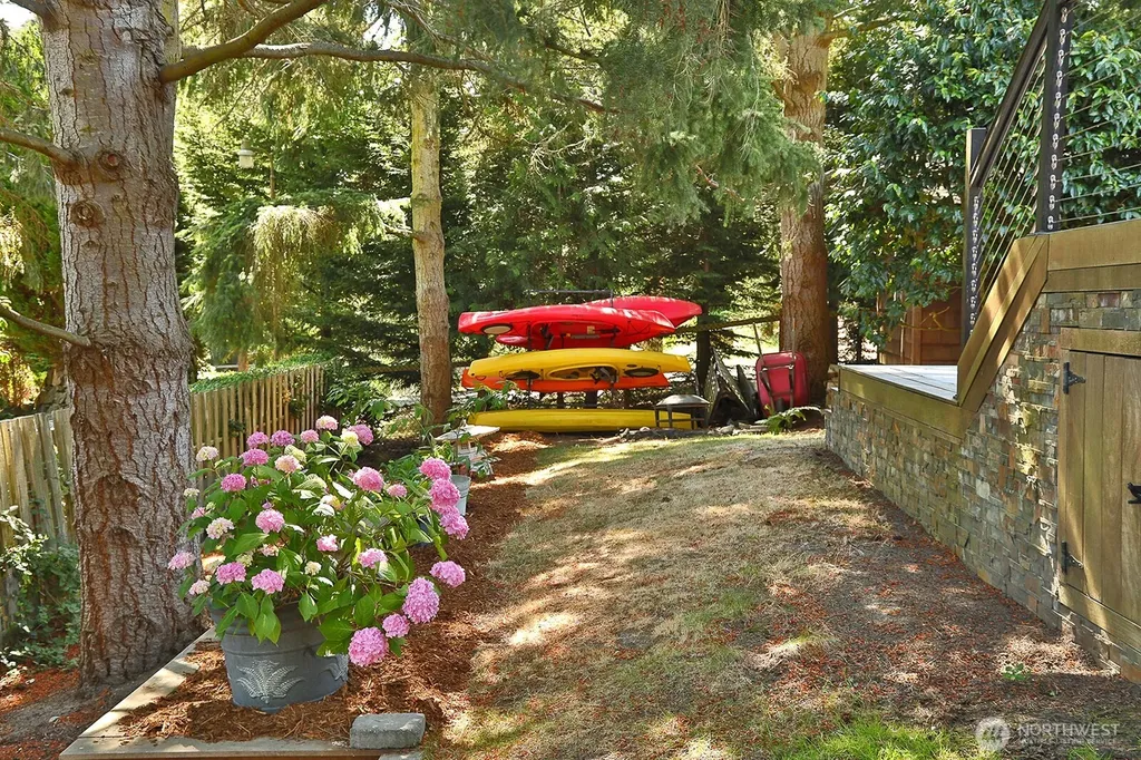 2130 Fairway Lane Oak Harbor WA 98277
