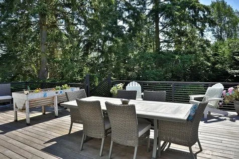 2130 Fairway Lane Oak Harbor WA 98277