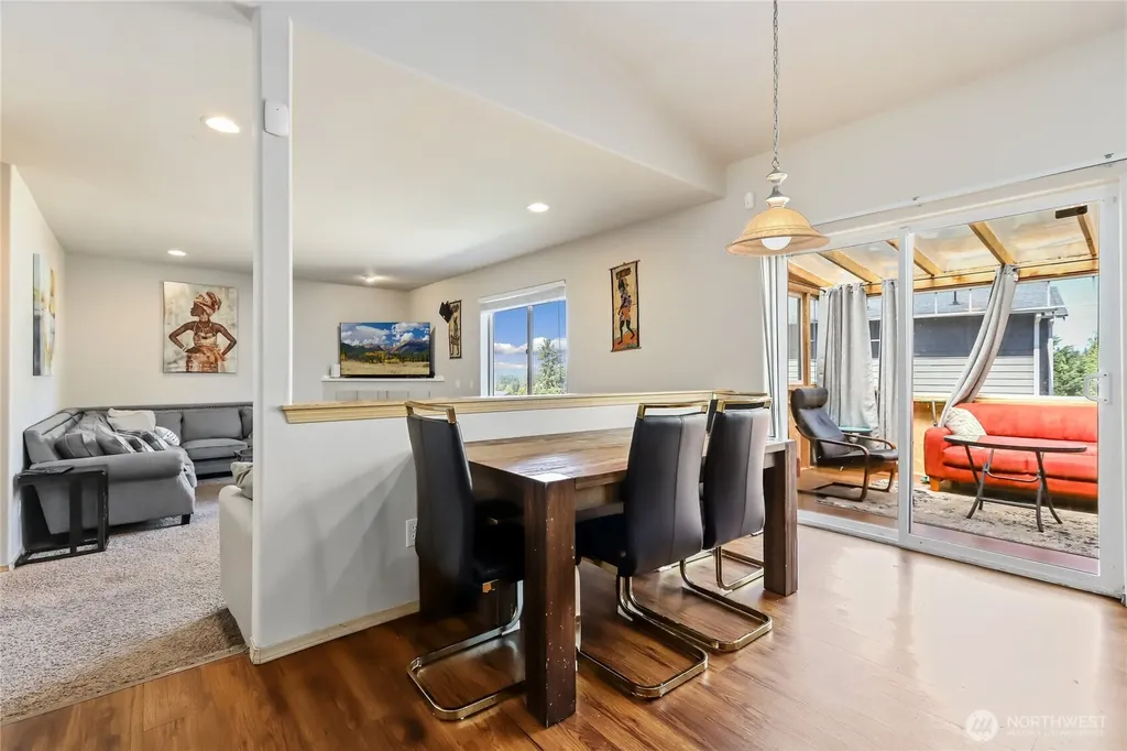 7707 88th Place NE Marysville WA 98270
