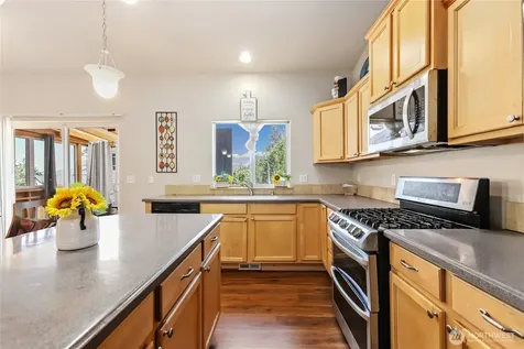 7707 88th Place NE Marysville WA 98270