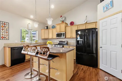 7707 88th Place NE Marysville WA 98270