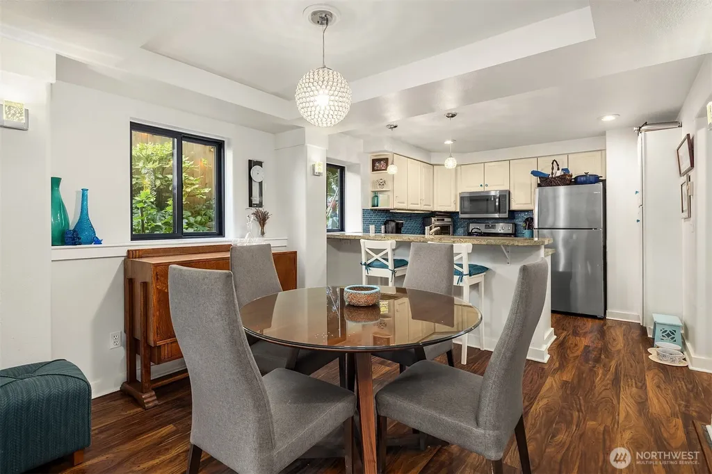 1024 5th Avenue S Edmonds WA 98020