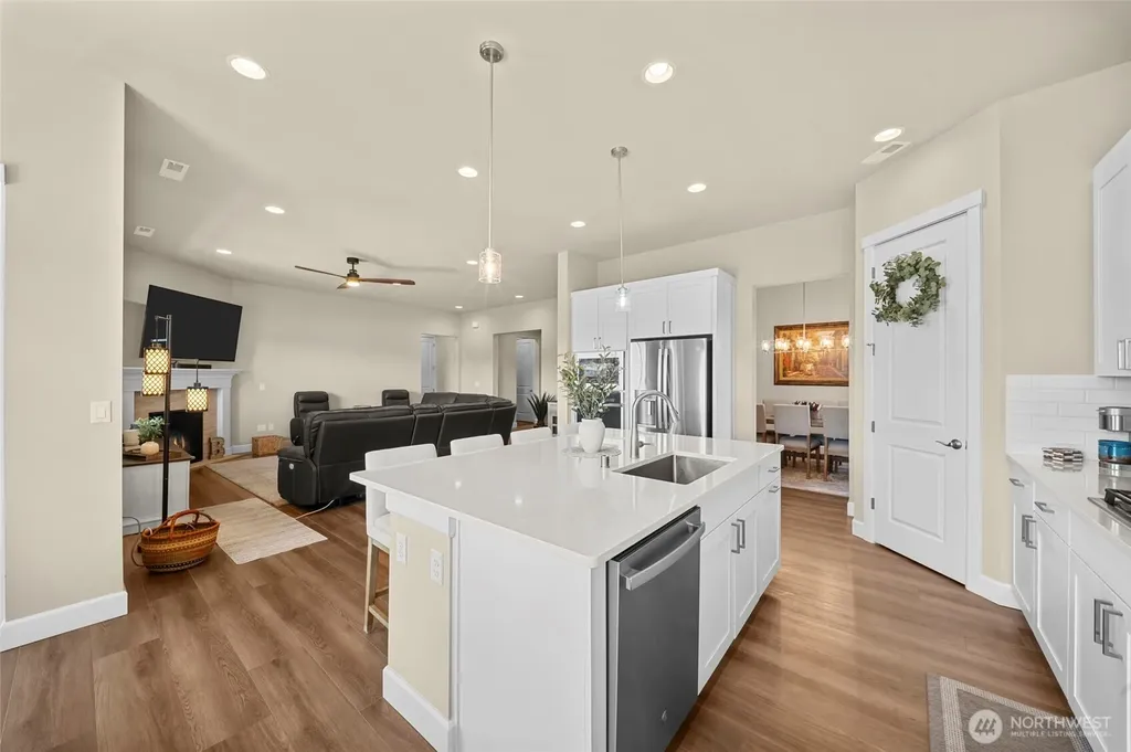 20710 156th Street E Bonney Lake WA 98391