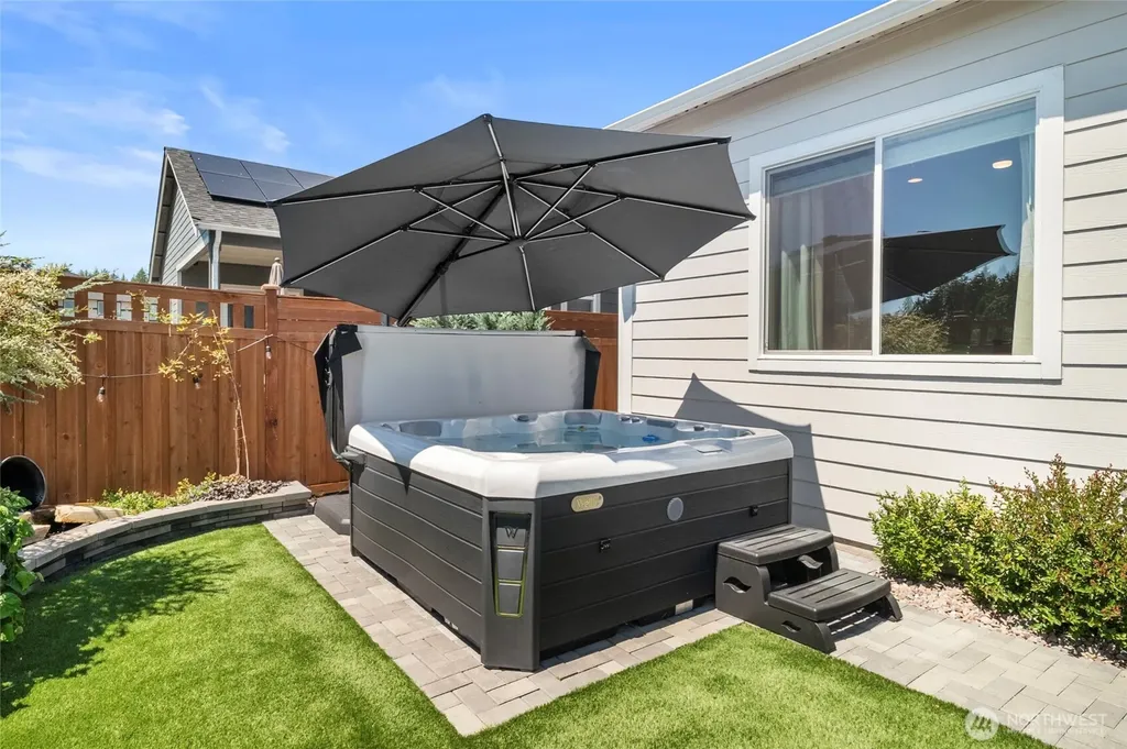 20710 156th Street E Bonney Lake WA 98391