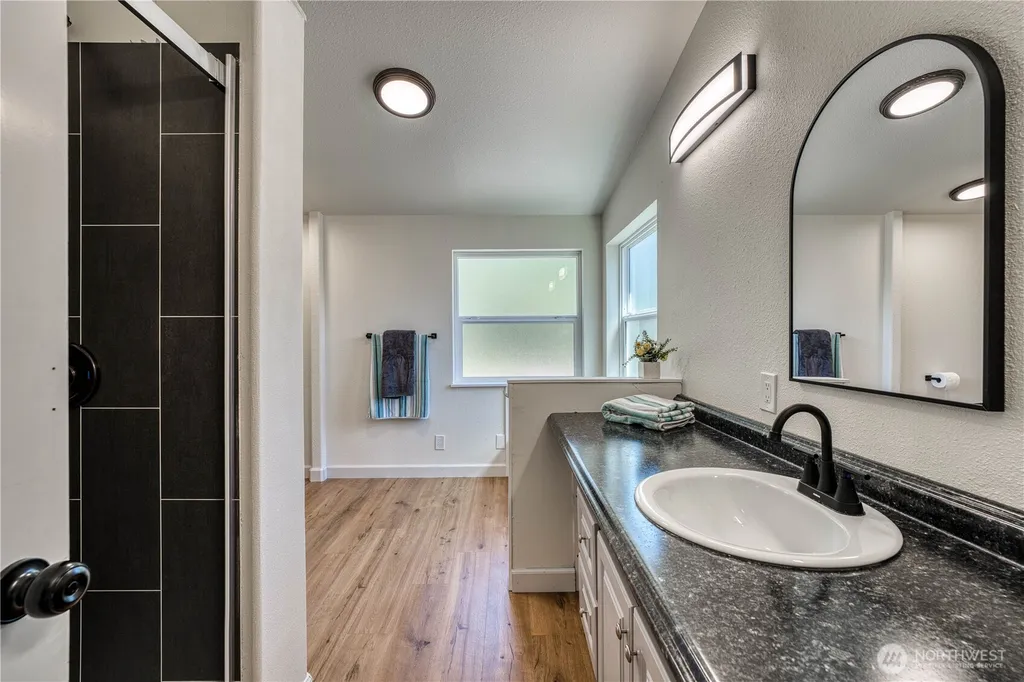1208 205th Avenue Ct SW Lakebay WA 98349