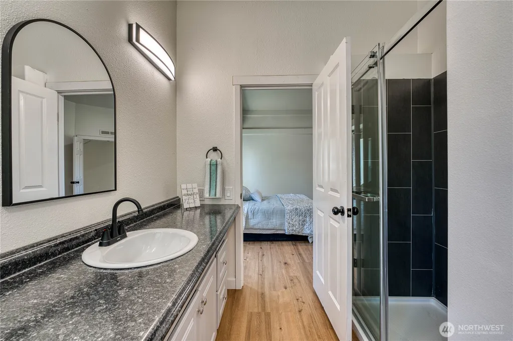 1208 205th Avenue Ct SW Lakebay WA 98349